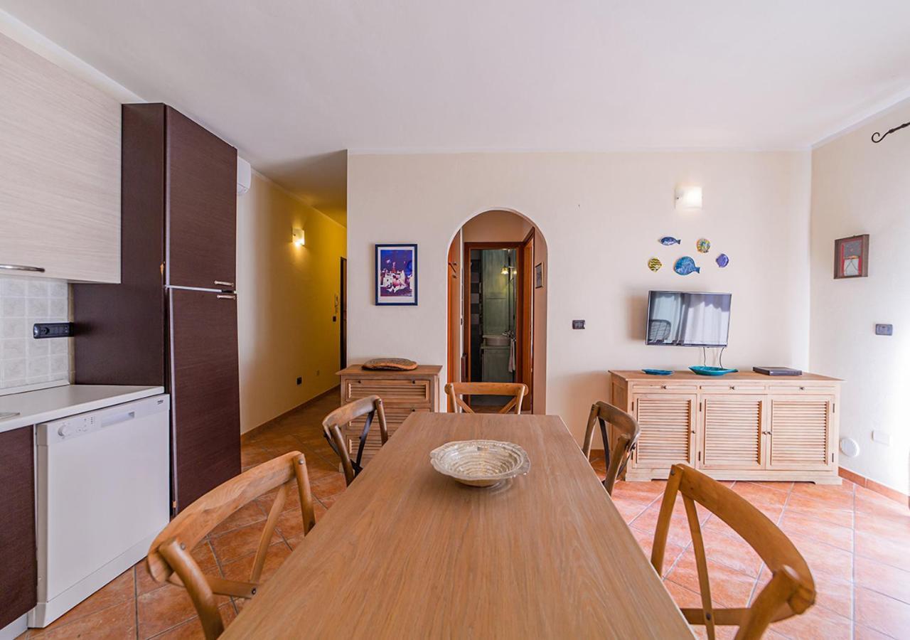 Murphy Holiday Home - Le Residenze Di Padule 02 La Maddalena  Exterior photo