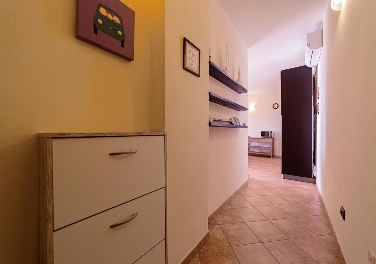 Murphy Holiday Home - Le Residenze Di Padule 02 La Maddalena  Exterior photo